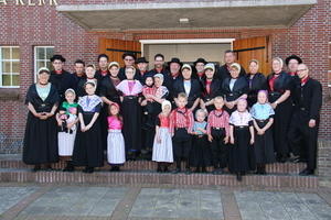 Petragangers in Urkerdracht 2015
